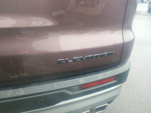 Used 2025 GMC Acadia Elevation w/ LPO, Floor Liner Package image 10