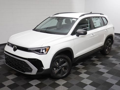 New 2026 Volkswagen Taos S image 2