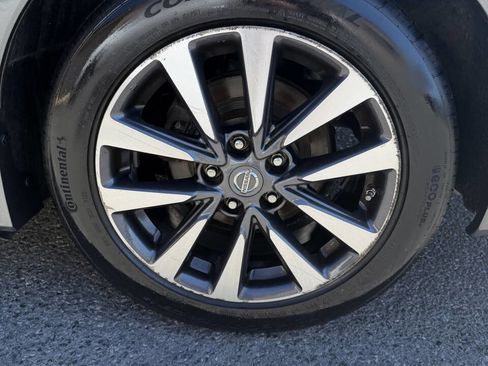Used 2017 Nissan Altima 2.5 SV image 16