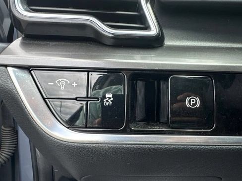 Certified 2023 Kia Sportage EX AWD/4WD image 23
