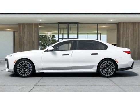 New 2026 BMW 760i xDrive w/ Executive Package AWD/4WD image 4