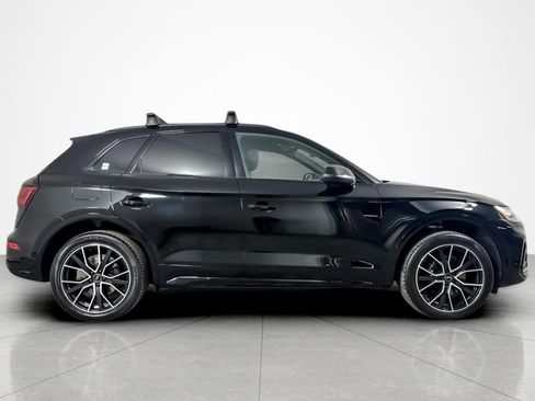 Used 2023 Audi SQ5 Premium Plus w/ Premium Plus Package image 6