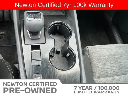 Used 2023 Nissan Rogue SV FWD image 16