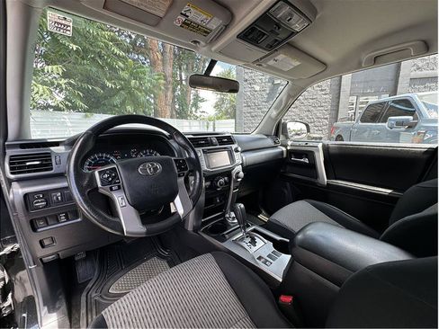 Used 2015 Toyota 4Runner SR5 AWD/4WD image 14