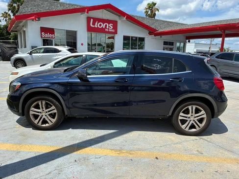 Used 2017 Mercedes-Benz GLA 250 4MATIC image 7