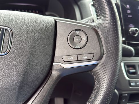 Used 2023 Honda Passport EX-L image 28