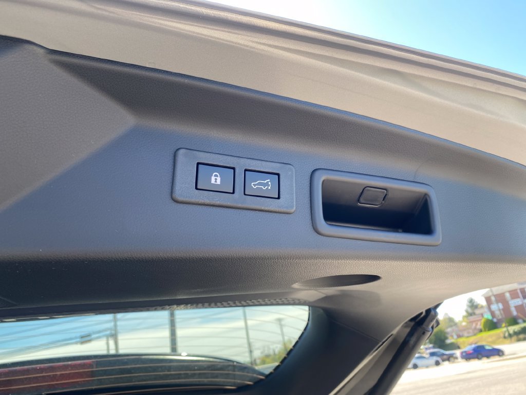 New 2026 Subaru Forester Touring AWD/4WD image 17