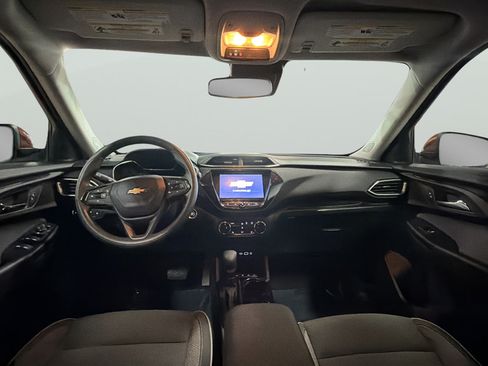 Used 2021 Chevrolet TrailBlazer LT w/ Convenience Package AWD/4WD image 14