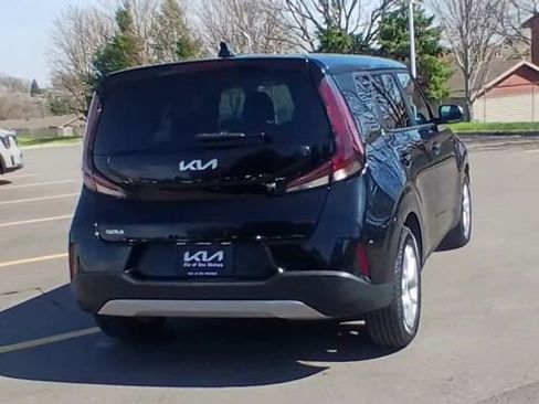 Certified 2023 Kia Soul LX w/ LX Technology Package FWD image 2