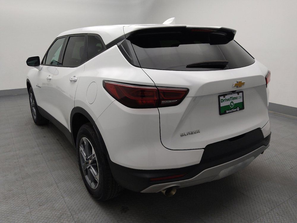Used 2024 Chevrolet Blazer LT w/ Driver Confidence Package FWD image 6