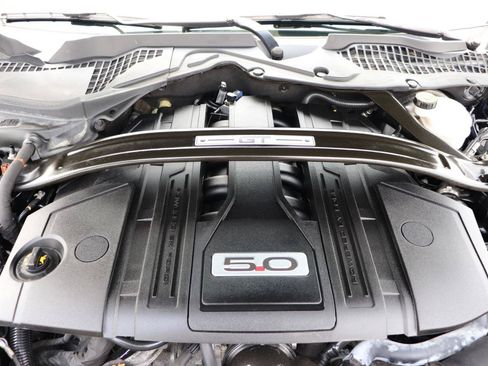 Used 2022 Ford Mustang GT Premium RWD image 46
