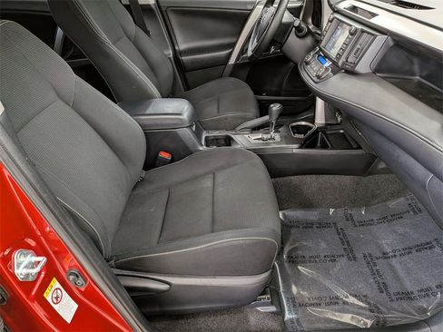 Used 2016 Toyota RAV4 XLE image 35