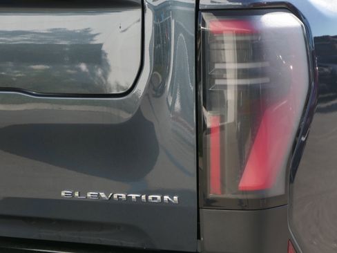 New 2026 GMC Sierra EV Elevation image 7