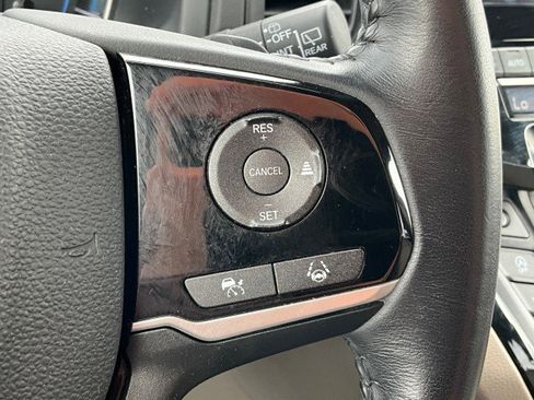 Used 2023 Honda Odyssey Touring image 16