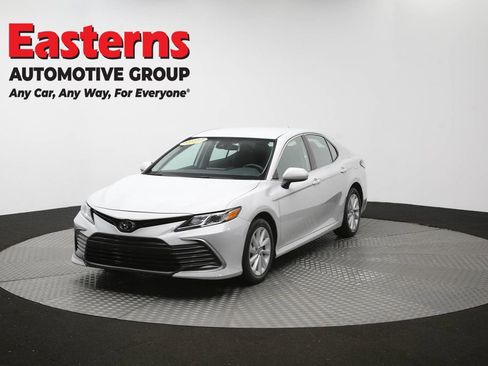 Used 2024 Toyota Camry LE image 54