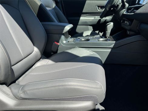 New 2026 Subaru Outback Limited AWD/4WD image 18