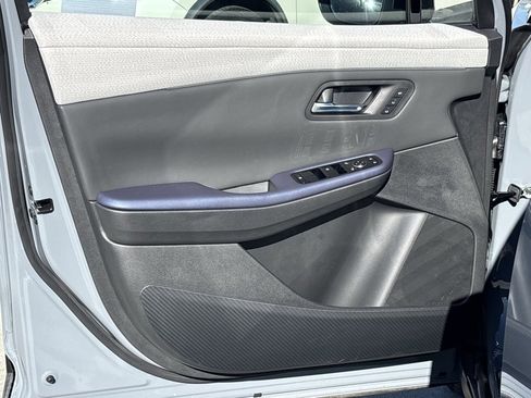 New 2026 Nissan Leaf Platinum+ image 11