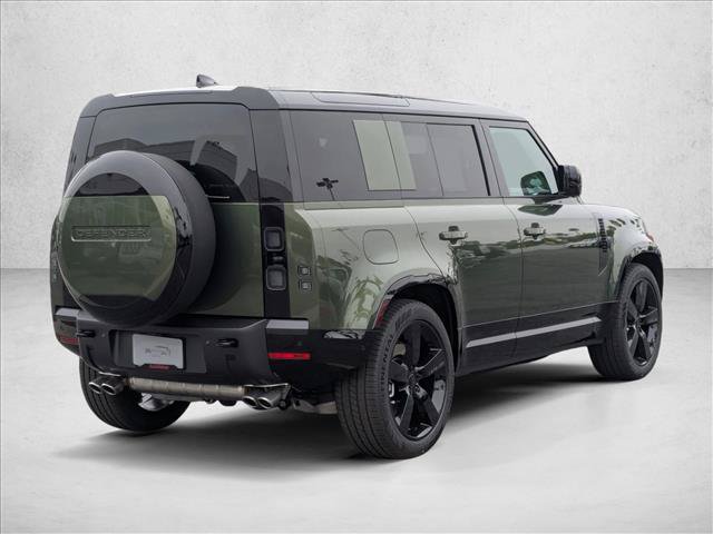 New 2026 Land Rover Defender 110 X-Dynamic SE AWD/4WD image 2