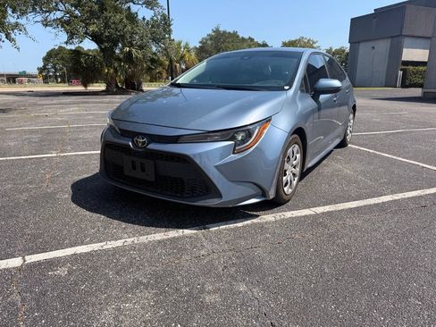 Used 2021 Toyota Corolla LE FWD image 1