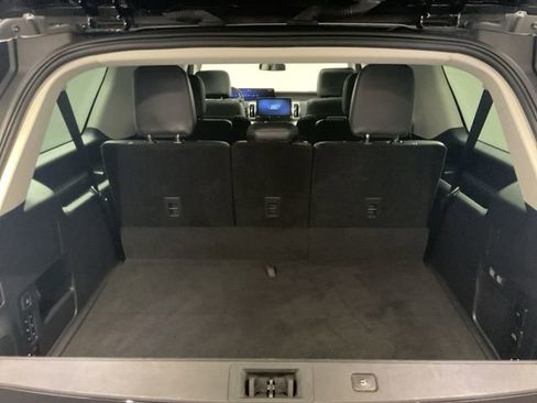 Used 2025 Ford Expedition Max Platinum image 41