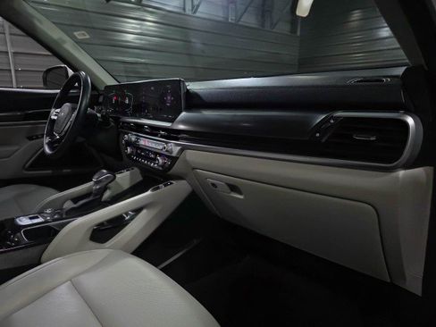 Used 2023 Kia Telluride S w/ S Sunroof Package image 12