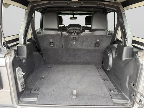 Used 2020 Jeep Wrangler Unlimited Rubicon AWD/4WD image 29