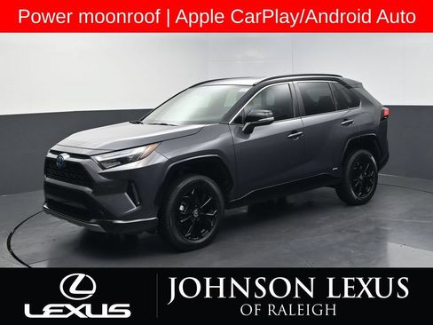 Used 2022 Toyota RAV4 XSE AWD/4WD image 1