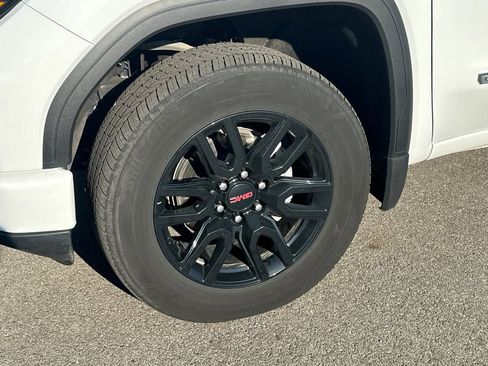 Used 2025 GMC Sierra 1500 Elevation AWD/4WD image 45
