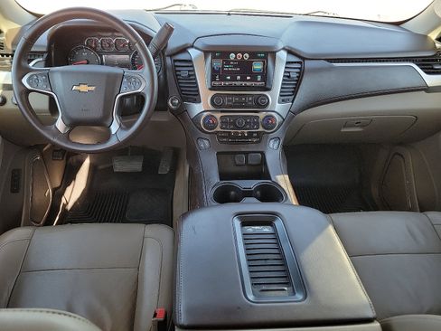 Used 2015 Chevrolet Tahoe LT w/ Luxury Package image 9