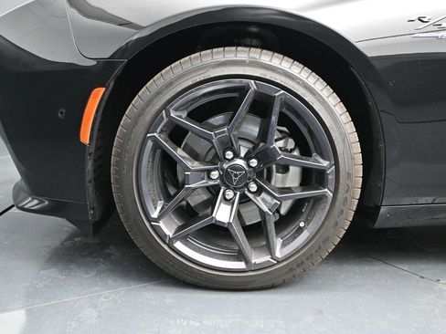 Used 2024 Dodge Charger Daytona R/T w/ Plus Group AWD/4WD image 13