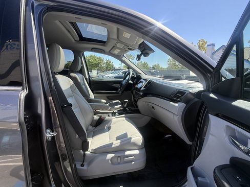 Used 2018 Honda Ridgeline RTL-E image 21