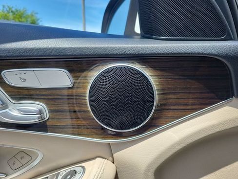 Used 2017 Mercedes-Benz C 300 Sedan image 21