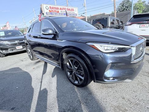 Used 2019 INFINITI QX50 Essential w/ Sensory Package AWD/4WD image 7