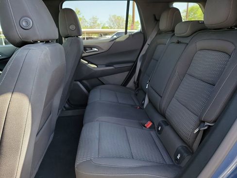 Used 2026 Chevrolet Equinox LT w/ Midnight Edition image 8