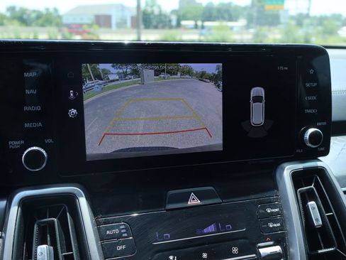 Certified 2023 Kia Sorento S FWD image 41