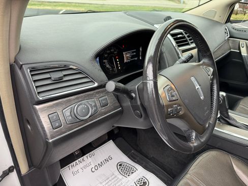 Used 2011 Lincoln MKX AWD w/ 102A Rapid Spec Order Code image 40