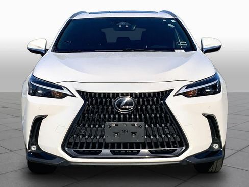Used 2023 Lexus NX 250 FWD image 4