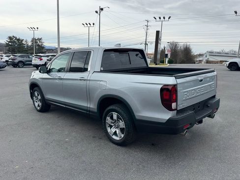 Used 2025 Honda Ridgeline RTL image 4