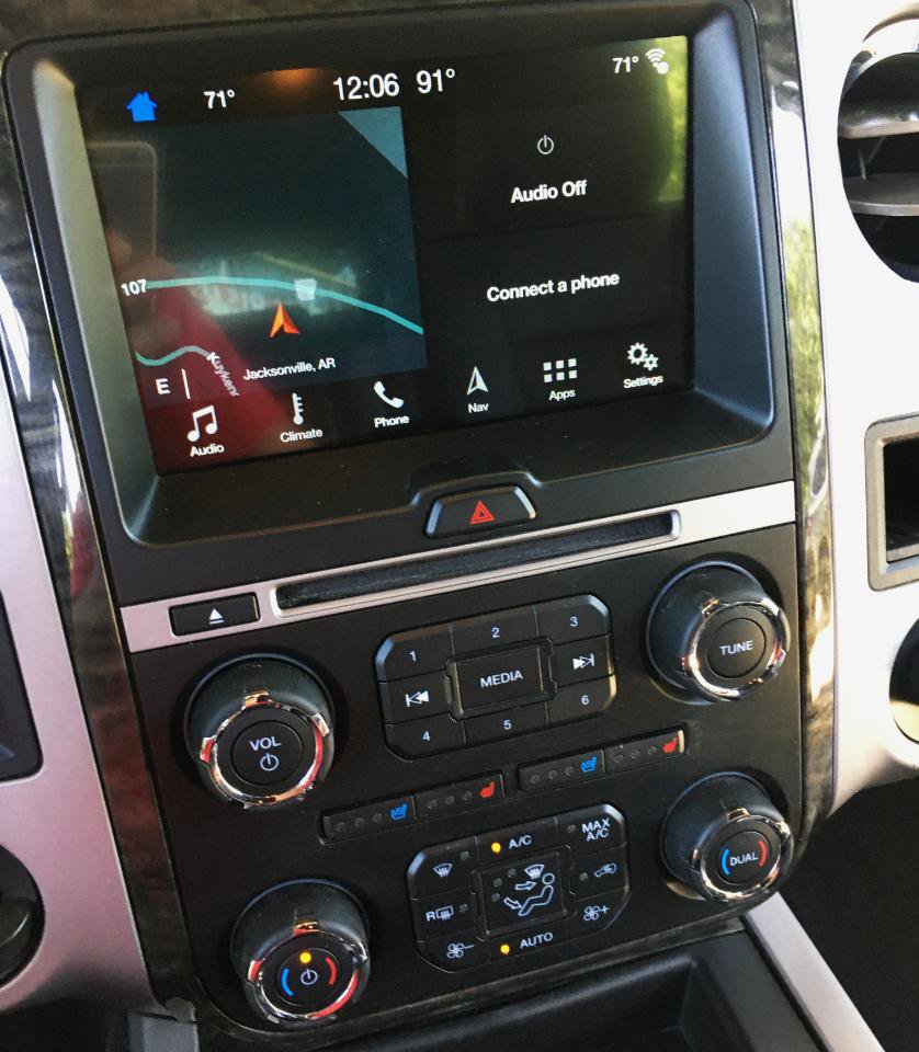 Used 2017 Ford Expedition Limited RWD image 25