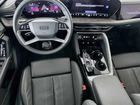 Used 2025 Audi Q5 Prestige AWD/4WD image 5