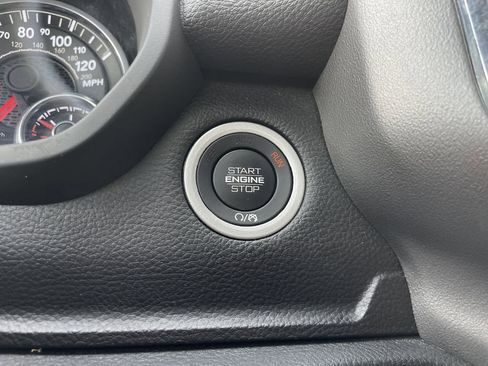 Used 2024 RAM 1500 Laramie image 24