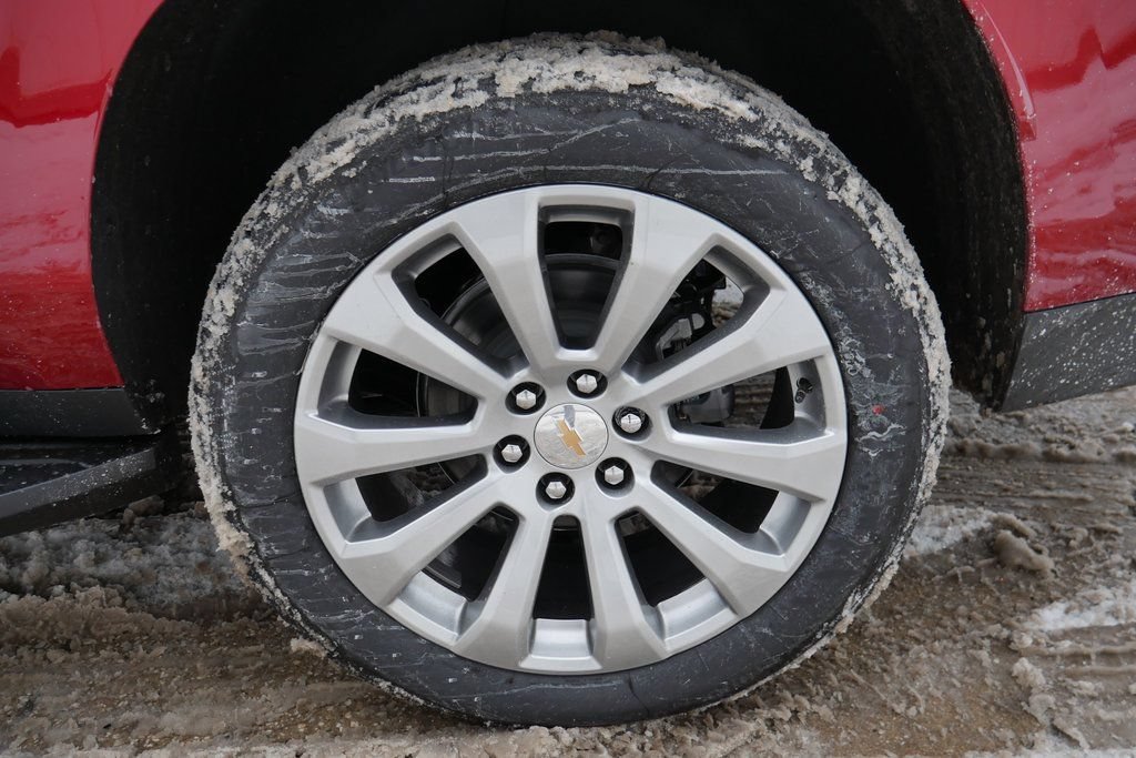 New 2026 Chevrolet Suburban Premier AWD/4WD image 36