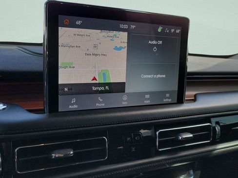 Used 2023 Lincoln Aviator Reserve w/ Equipment Group 201A image 21