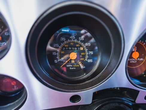 Used 1990 GMC Jimmy 4WD 6.0L LS Engine - Custom Bu image 25