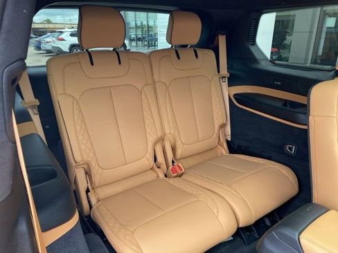Used 2025 Jeep Grand Cherokee L Summit AWD/4WD image 26