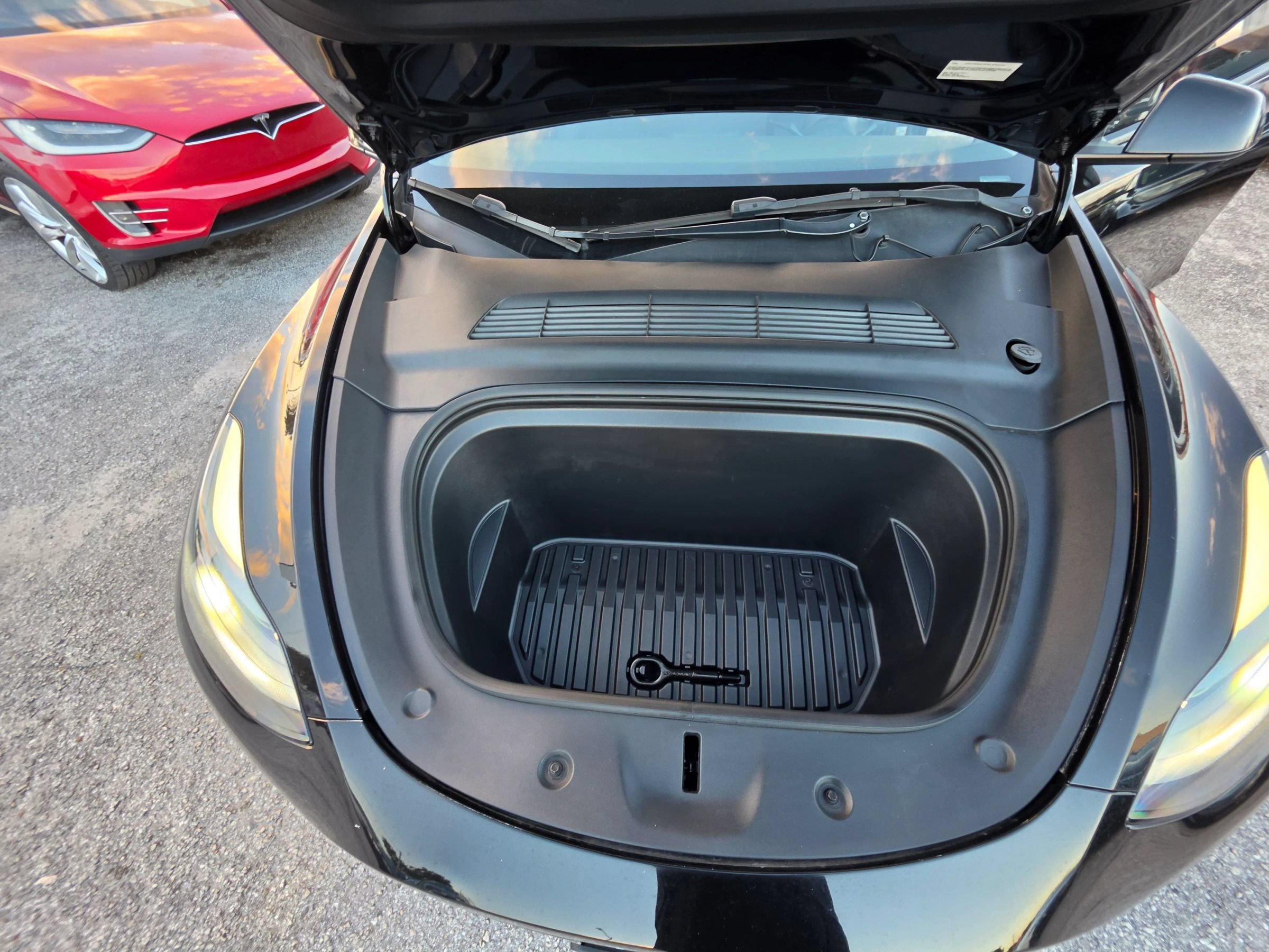 Used 2022 Tesla Model Y Performance AWD/4WD image 21