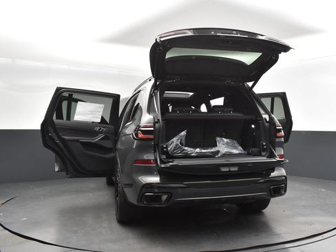 Used 2026 BMW X7 xDrive40i w/ Executive Package AWD/4WD image 54