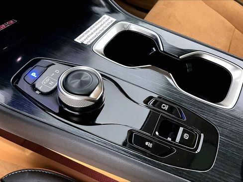 Used 2023 Lexus RZ 450e Premium image 15