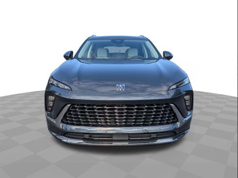 New 2026 Buick Envision Avenir image 9