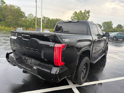 Used 2025 Toyota Tundra Platinum w/ TRD Off-Road Package AWD/4WD image 4